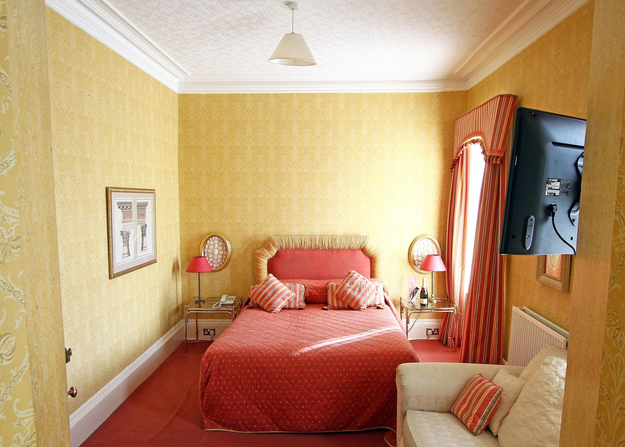 Pentland Hotel Терсо Екстериор снимка