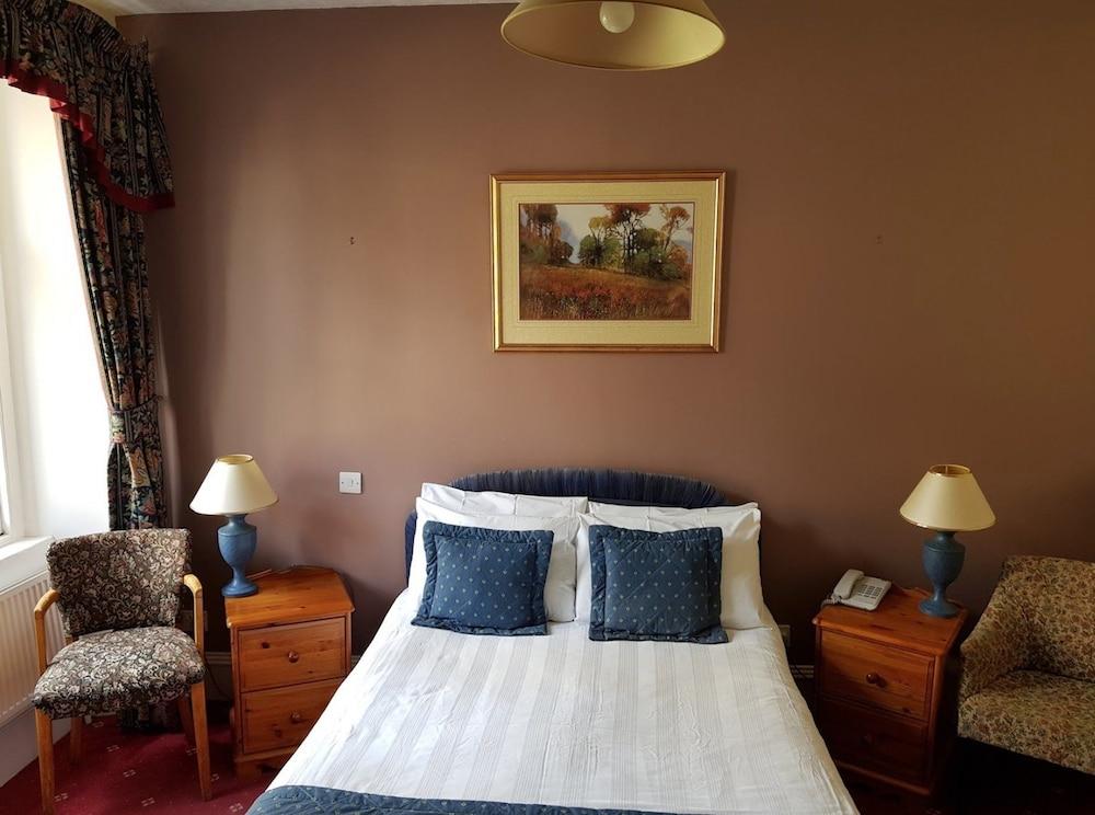 Pentland Hotel Терсо Екстериор снимка
